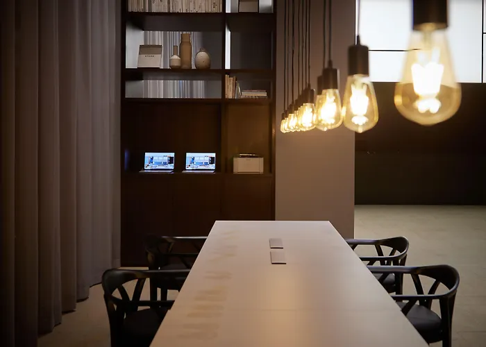 Shilla Gimhae Airport - Noksan Hotel 4*